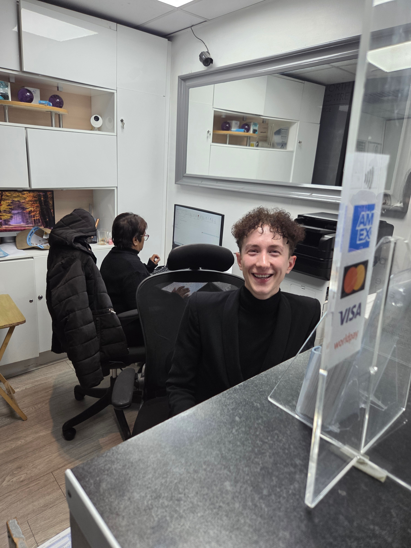 Welcoming reception at Wandsworth Dental Centre